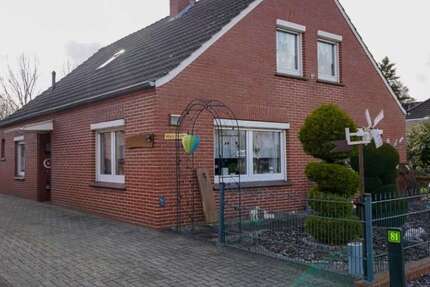 Haus Bunde - 5 Zimmer, 112 m&sup2;, 189.000&euro; | Angebot:26168184