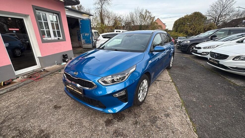 Kia ceed Sportswagon 63.000 km 11.990 € Wuppertal 42329