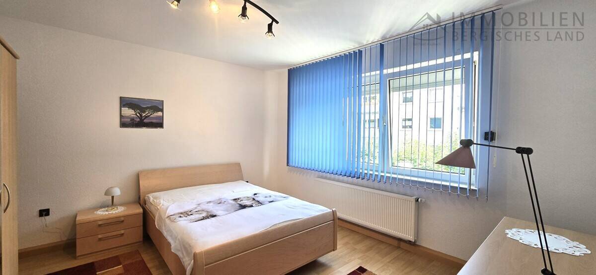 GEPFLEGTE 2-RAUMWOHNUNG MIT BALKON UND GARAGE IN RUHIGER LAGE 2 zimmer