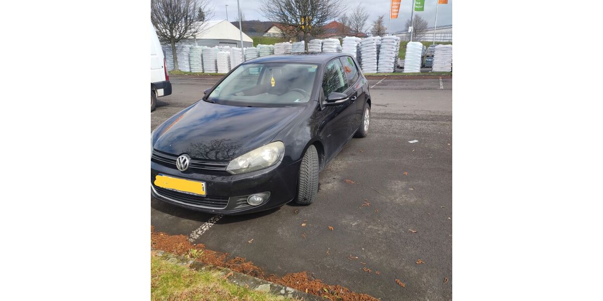 VW Golf 181.300 km 2.400 &euro; Bad Soden-Salmünster 63628