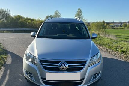 VW Tiguan 142.000 km 11.000 &euro; Schierling 84069