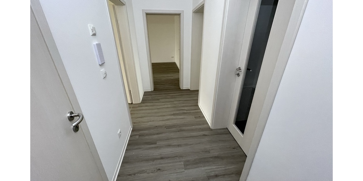 Wohnen mit ALLEN Extras am Geraer Reußpark! 4 Zimmer mit Loggia, Balkon, Aufzug und Tiefgarage! - Etagenwohnung Gera Alt-Bieblach | Angebot:26843941