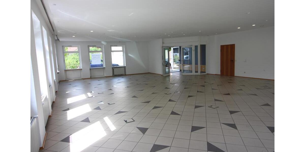 Gewerbeobjekt Metten - 1.100&euro; | Angebot:22856267