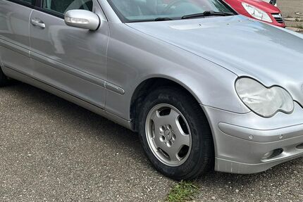 Mercedes-Benz C 180 171.000 km 4.450 &euro; Meßstetten 72469