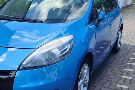 Renault Scenic 224.599 km 2.900 &euro; Duisburg, Stadt 47179