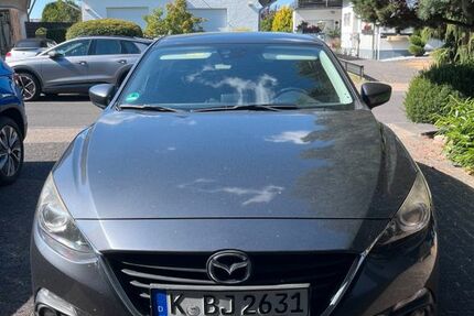 Mazda 3 181.705 km 9.000 &euro; Köln 51145
