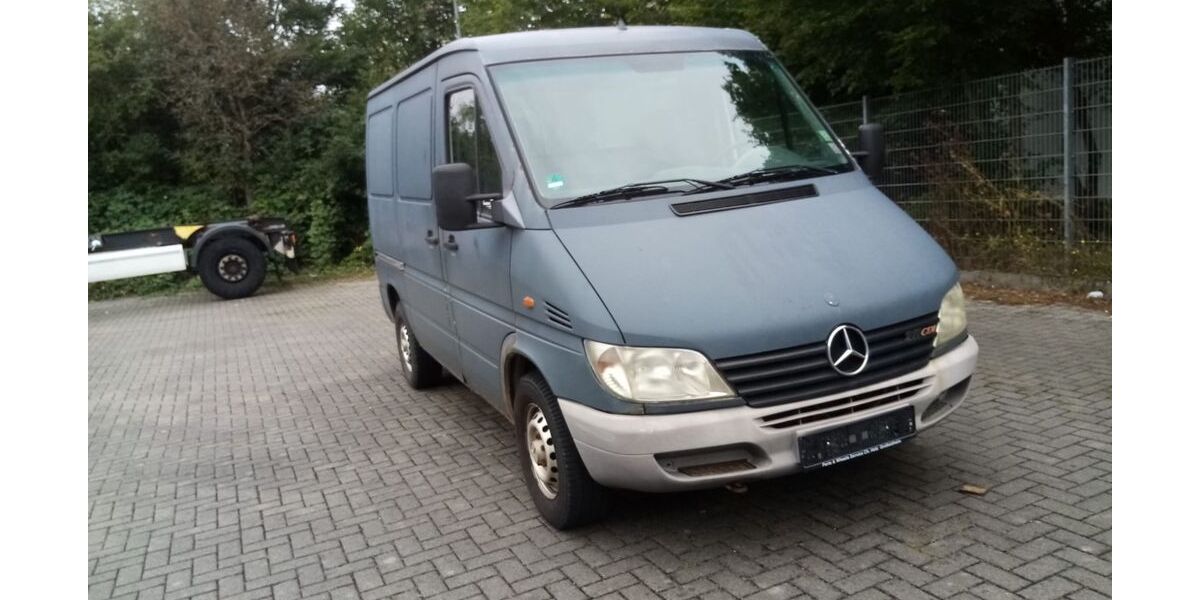 Mercedes-Benz Sprinter 320.000 km 2.800 &euro; Margetshöchheim 97276