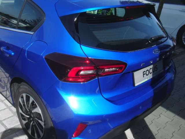 Ford Focus 6.900 km 23.500 &euro; Erlangen 91058