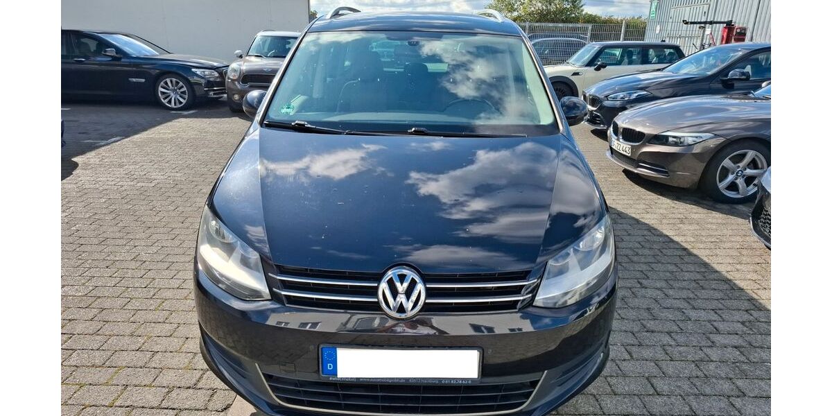 VW Sharan 199.380 km 9.900 € Hainburg 63512