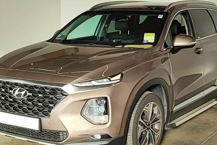Hyundai SANTA FE 60.945 km 30.348 € Hamm 59067