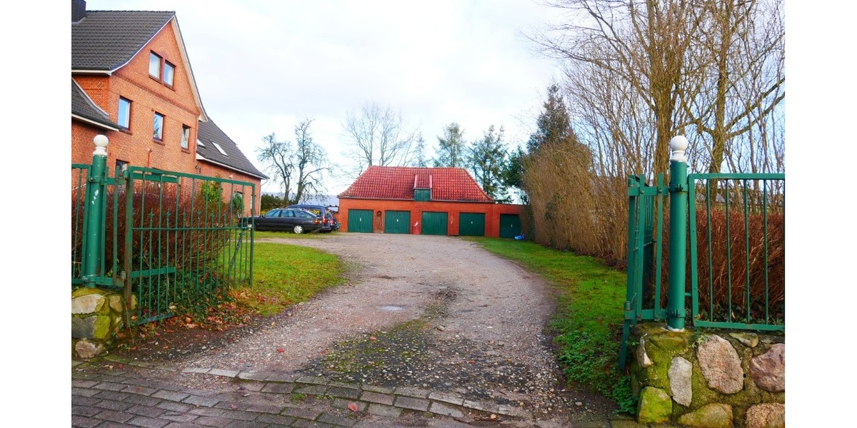 Mehrfamilienhaus mit 6 WE & viel Potenzial in 25767 Bunsoh zu verkaufen (bis zu 57.000EUR Miete) - Mehrfamilienhaus, Wohnhaus Bunsoh | Angebot:14666028
