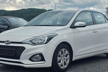 Hyundai i20 21.500 km 13.980 &euro; Oberwinter 53424