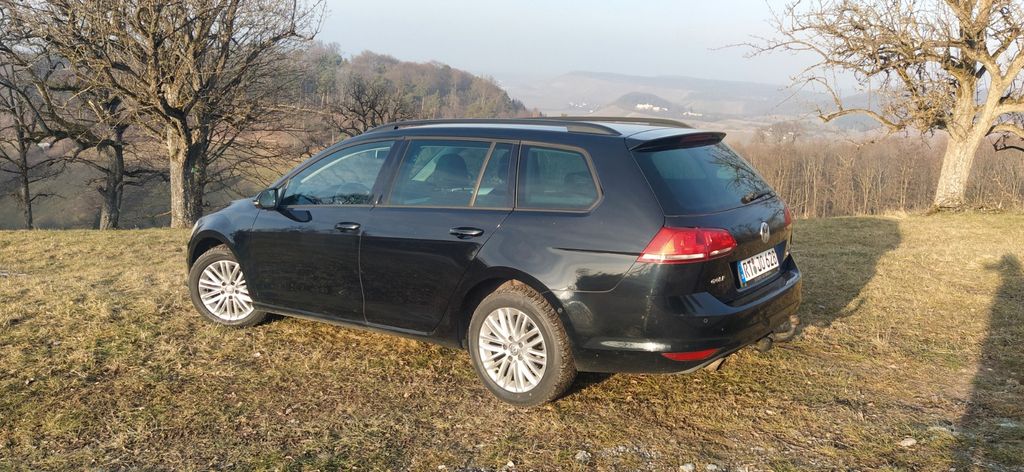 VW Golf 138.000 km 9.499 &euro; Löwenstein 74245