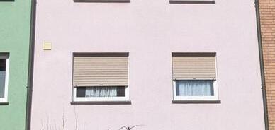 Reihenmittelhaus mit Garten und Garage in Bochum Laer