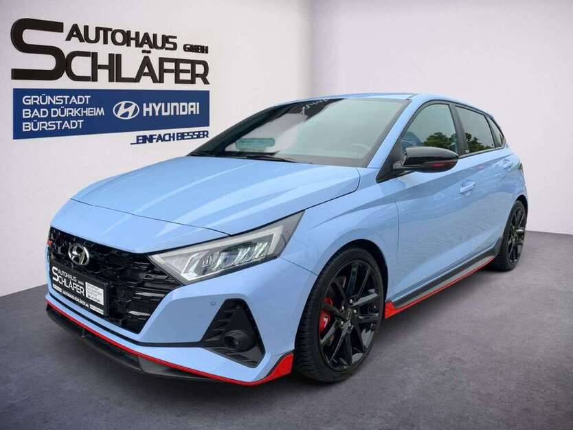 i20