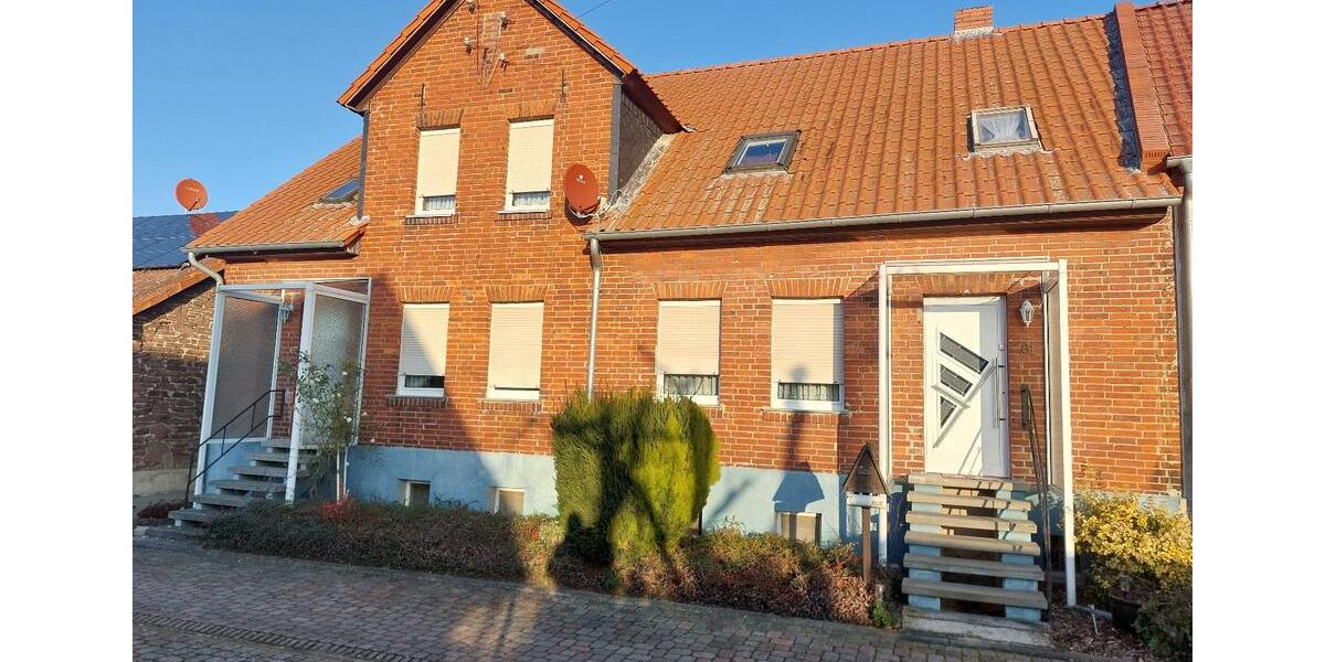 Mehrfamilienhaus, Wohnhaus Oebisfelde-Weferlingen Weferlingen - 8 Zimmer, 188 m&sup2;, 120.000&euro; | Angebot:24294105