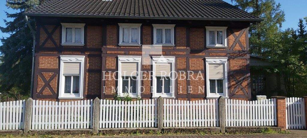 Einfamilienhaus Beetzendorf Stapen - 6 Zimmer, 114 m&sup2;, 162.000&euro; | Angebot:25142201