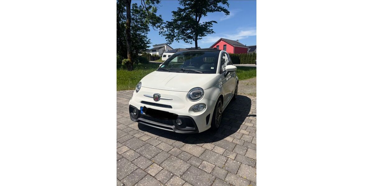 Abarth 595C 70.000 km 13.700 &euro; Medebach 59964