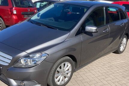 Mercedes-Benz B 180 99.430 km 12.895 &euro; Bergen 18528