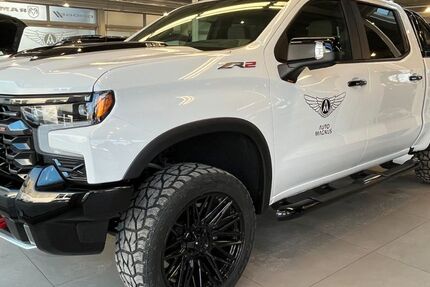 Chevrolet Silverado 6.000 km 110.990 &euro; München 81825