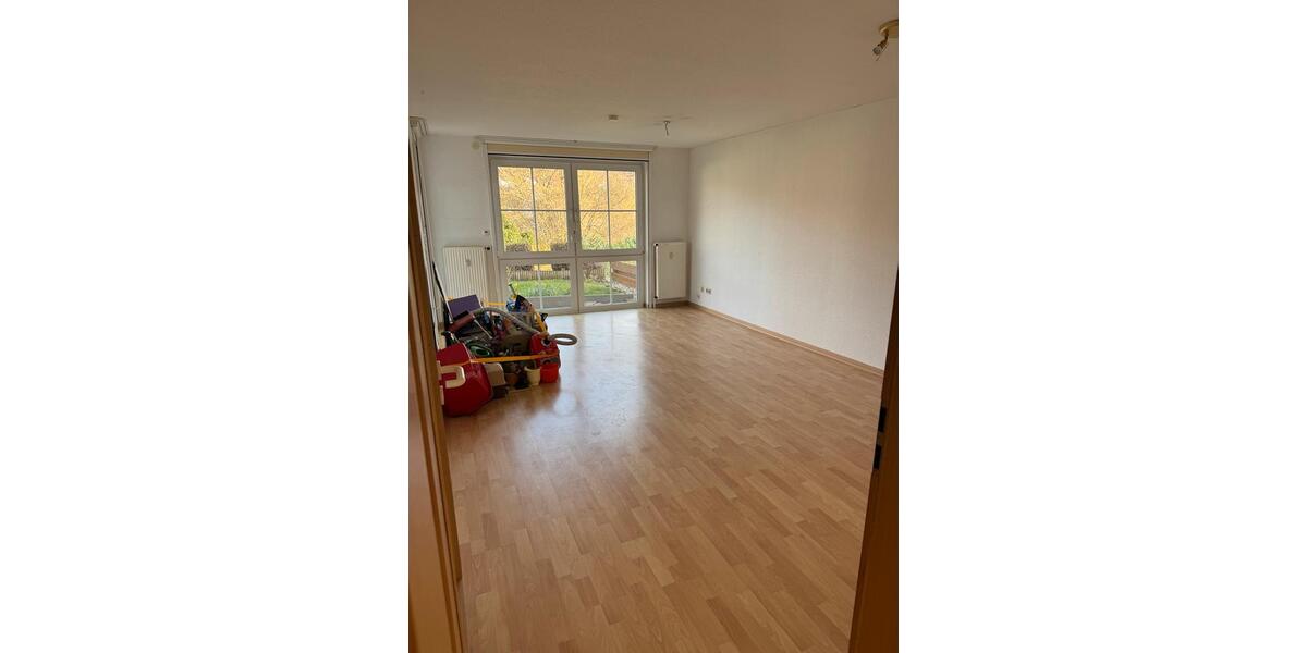 Erdgeschoßwohnung Osterode am Harz - 2.5 Zimmer, 65 m&sup2;, 110.000&euro; | Angebot:25383277