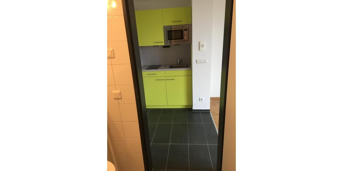 Einfamilienhaus Berlin - 1 Zimmer, 25 m&sup2;, 900&euro; | Angebot:26414377