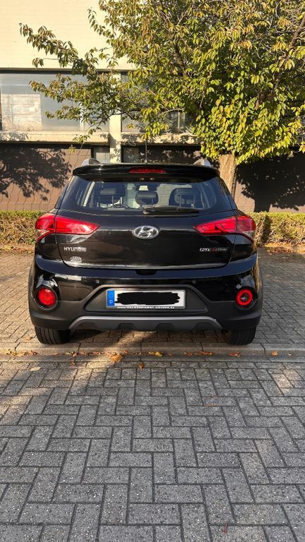 Hyundai i20 47.300 km 9.953 € Osnabrück 49084