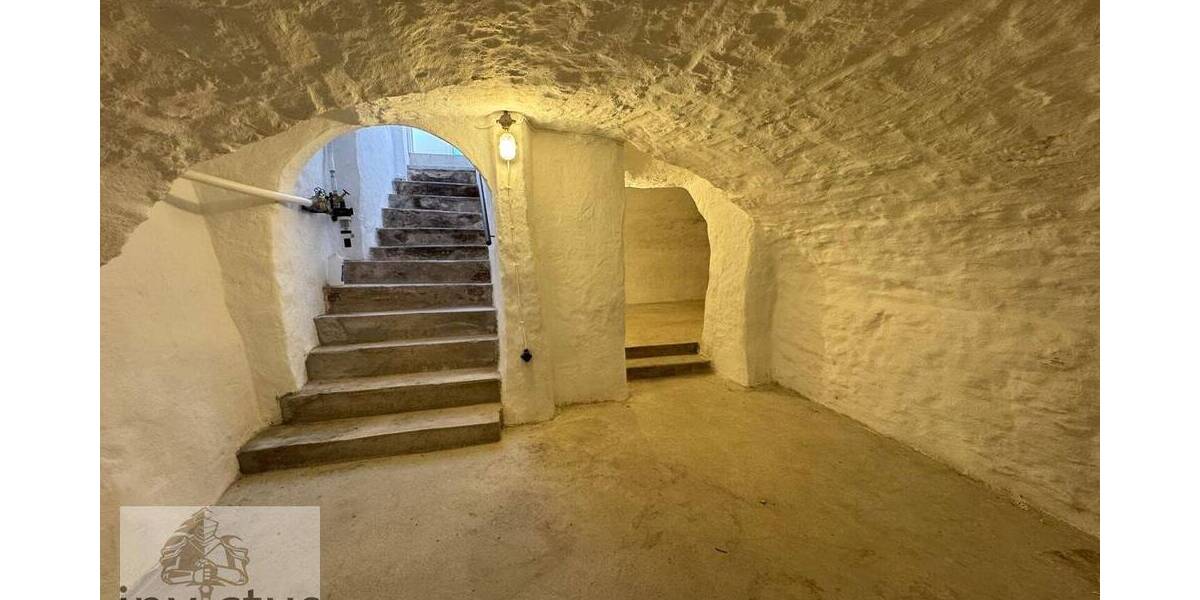 Einfamilienhaus Bad Wimpfen - 6 Zimmer, 190 m&sup2;, 2.400&euro; | Angebot:26862793