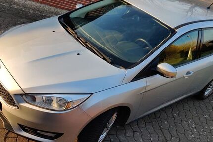 Ford Focus 83.500 km 6.870 &euro; Buxtehude 21614