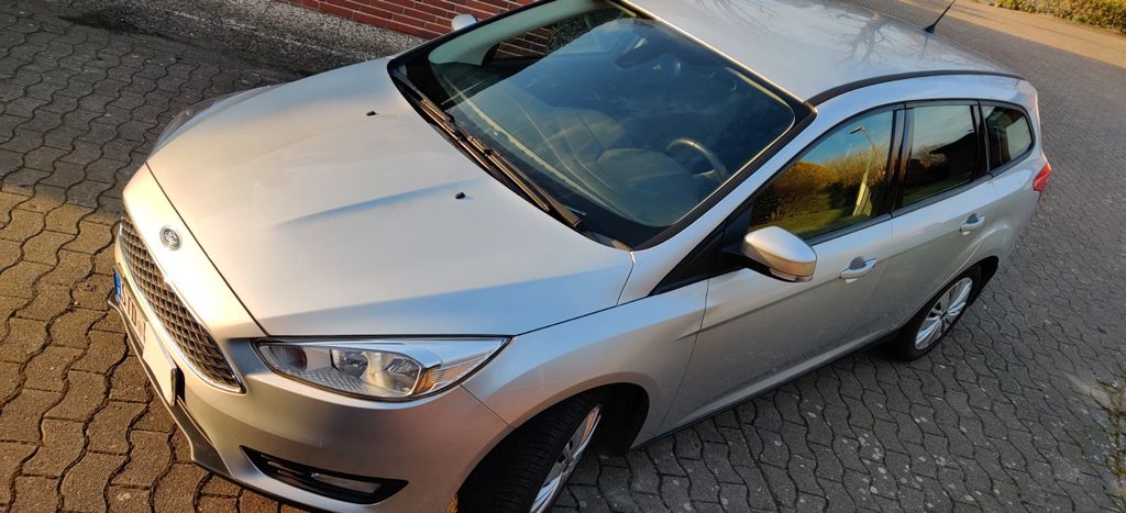 Ford Focus 83.500 km 6.870 &euro; Buxtehude 21614