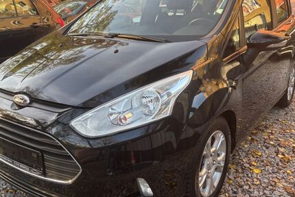 Ford B-Max 121.000 km 5.200 &euro; Berlin 12055