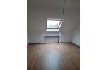 Dachgeschoßwohnung Völklingen - 3 Zimmer, 75 m&sup2;, 600&euro; | Angebot:26400588