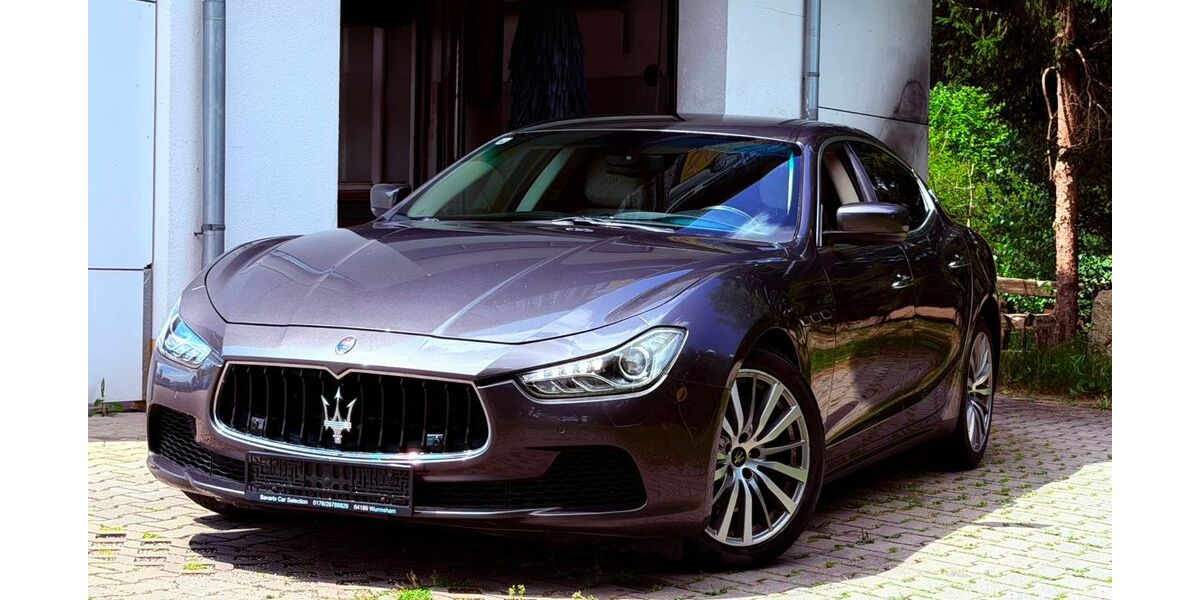 Maserati Ghibli 144.000 km 21.999 &euro; Seifriedswörth 84189