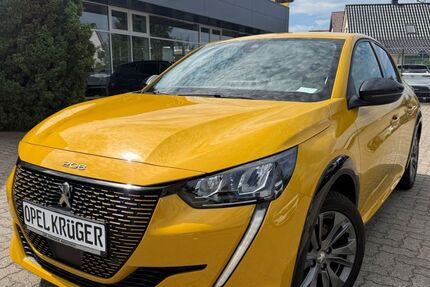 Peugeot 208 38.585 km 19.900 &euro; Rostock 18069