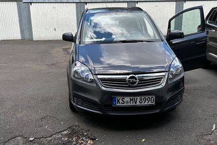 Opel Zafira 174.000 km 6.999 &euro; Kassel 34127