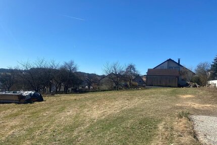 Großzügiges Baugrundstück in Heroldsbach-Oesdorf - Vielseitig bebaubar & teilbar!