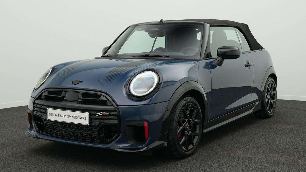 Mini John Cooper Works Cabrio 15.333 km 42.915 &euro; München 80788