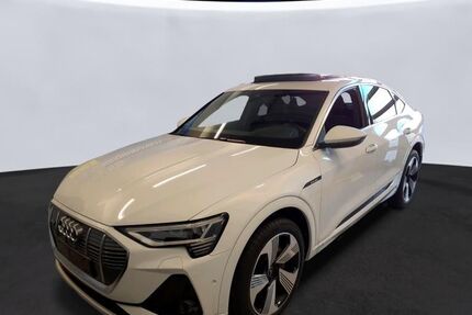 Audi e-tron 119.317 km 25.990 &euro; Braunschweig 38122