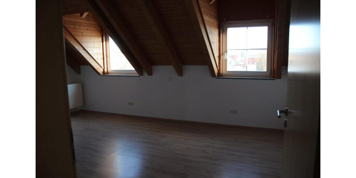 Doppelhaushälfte Thalmassing - 5 Zimmer, 160 m&sup2;, 1.550&euro; | Angebot:25204850