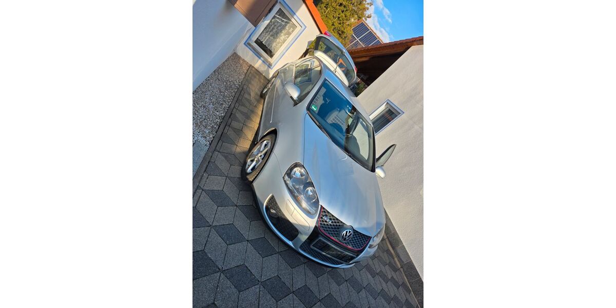 VW Golf 149.000 km 5.890 &euro; Dombühl 91601