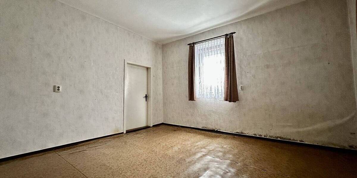 Einfamilienhaus Brotterode - 45.000&euro; | Angebot:25725590