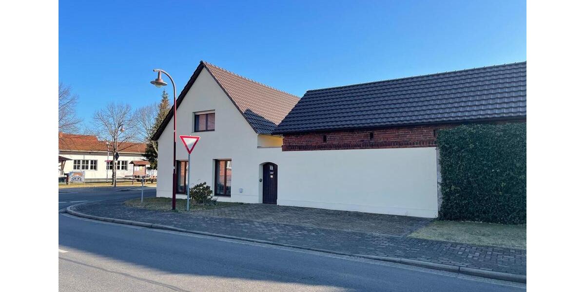 Einfamilienhaus Spremberg - 7 Zimmer, 220 m&sup2;, 214.000&euro; | Angebot:19879375