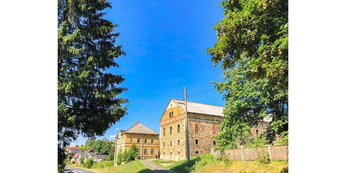 Bauernhaus, Landhaus Neustadt Polenz - 8 Zimmer, 328 m&sup2;, 280.000&euro; | Angebot:25727582