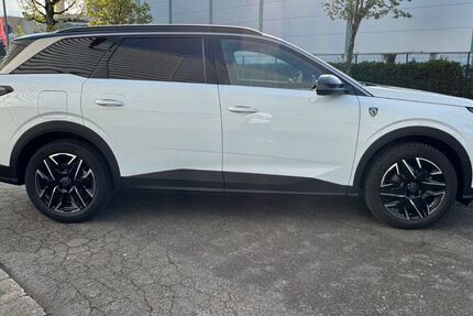 Peugeot 5008 7.000 km 33.990 &euro; Saarbrücken 66111