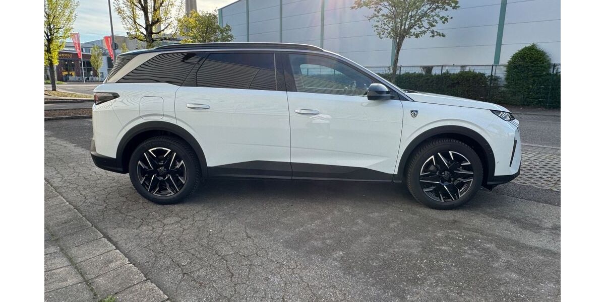 Peugeot 5008 7.000 km 34.900 &euro; Saarbrücken 66111