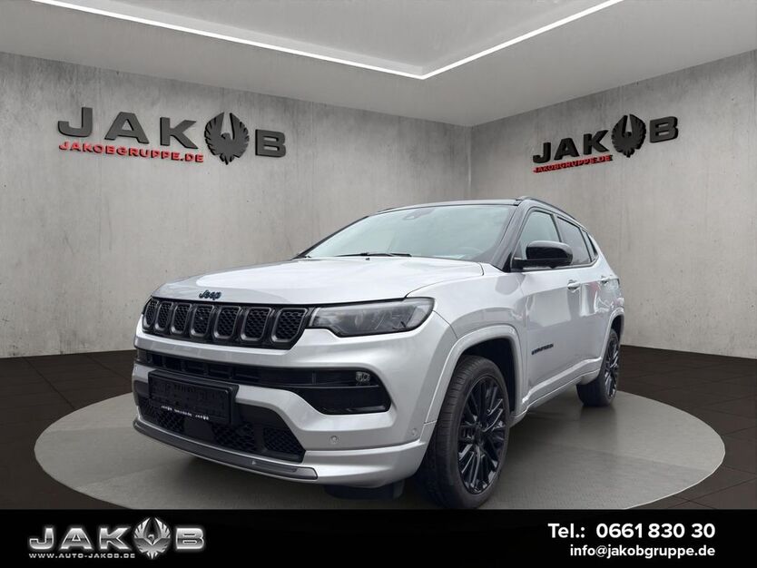Jeep Compass 25.588 km 29.800 € Fulda 36041