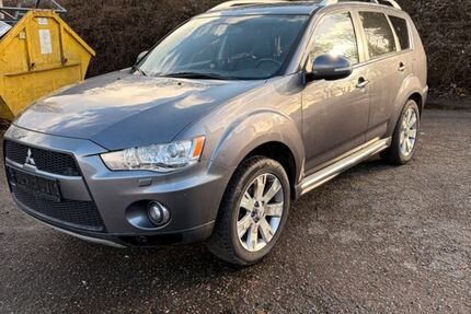 Mitsubishi Outlander 298.500 km 2.300 &euro; Friesoythe 26169