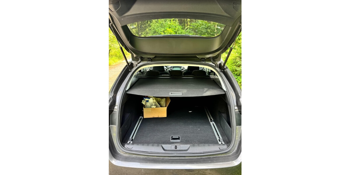 Peugeot 308 SW 62.000 km 13.500 &euro; Eckental 90542