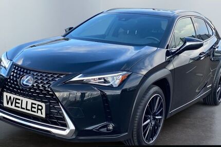 Lexus UX 72.719 km 24.690 &euro; Leipzig 04178