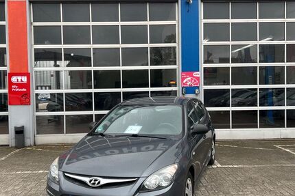 Hyundai i30 96.000 km 5.999 &euro; Osnabrück 49090
